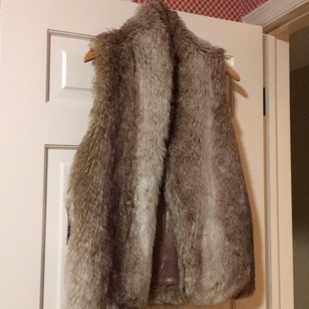 NWT faux fur vest